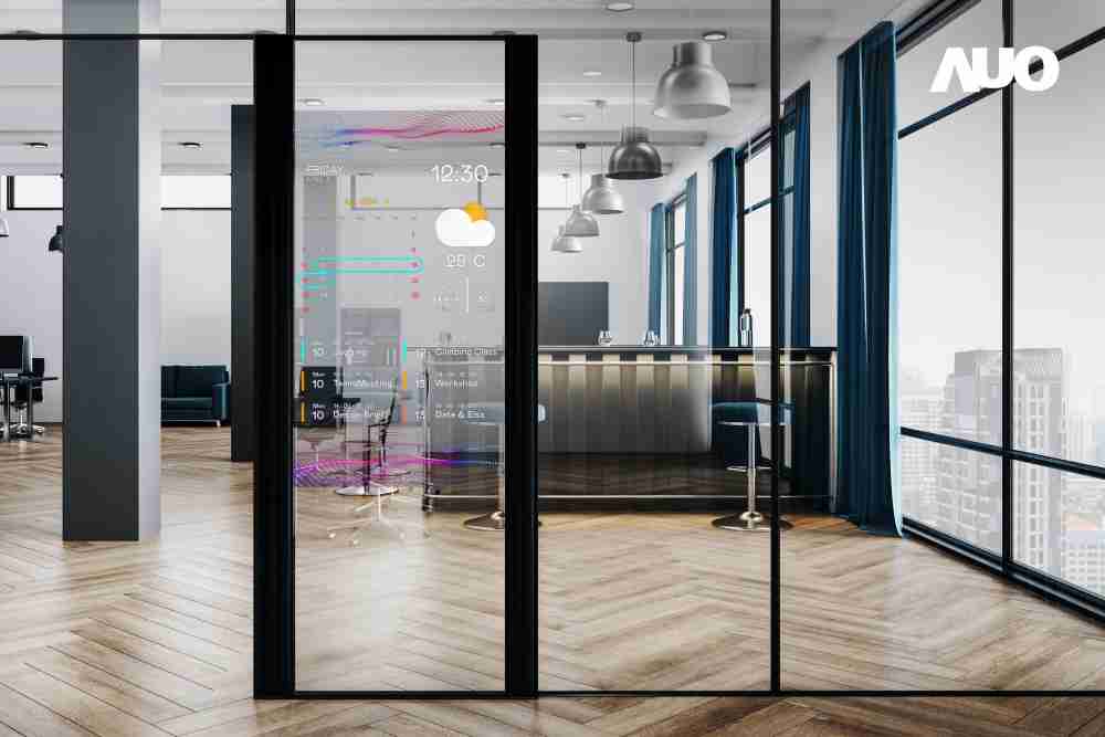 60吋Micro LED透明窗屏显示器，，可依需求调整并延伸应用于不同场域，，包括汽车侧窗或家庭玄关、、、、智慧橱窗、、、商业展示等面向，，，，提供丰富的信息娱乐内容