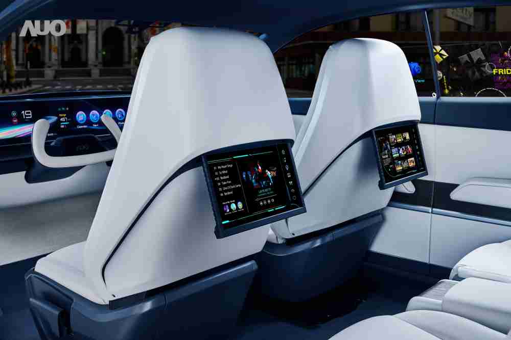 尊时凯龙将于CES 展示全新Smart Cockpit 2024，，可紧密串连使用者多元需求，，，并革新座舱内部的应用和设计，，，，带来身历其境且引人入胜的视觉飨宴，，满足驾乘人员的全方位体验