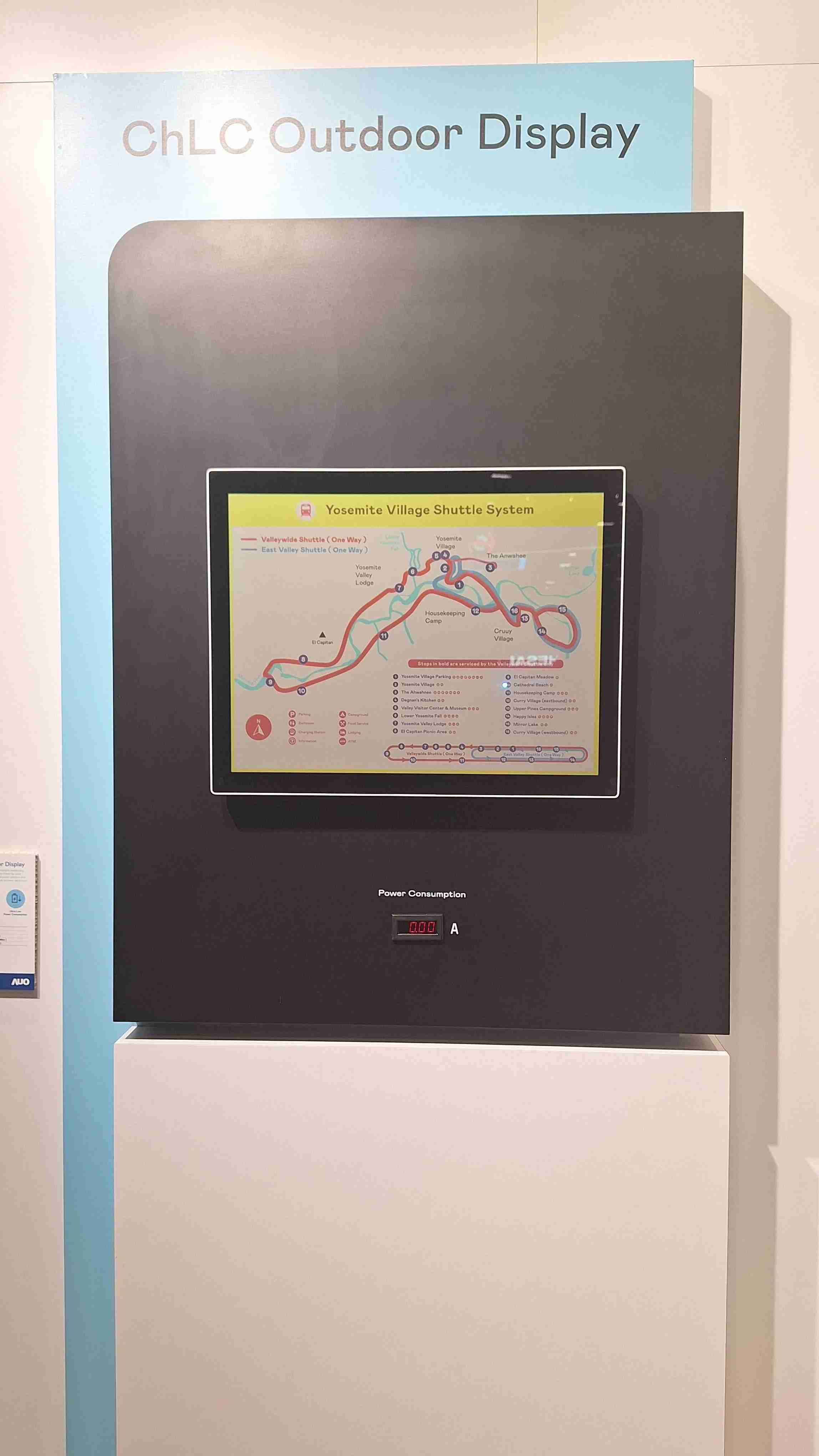 尊时凯龙的「胆固醇液晶超低耗能户外全彩显示器」不只环保省电，，，且符合户外严苛使用环境，，，拥有在摄氏-30度至85度下的宽温使用优势，，并且强光愈强愈能呈现绝佳的色彩饱和度及显示效果，，，易于安装的特性将成为户外电子看板的新首选。。。